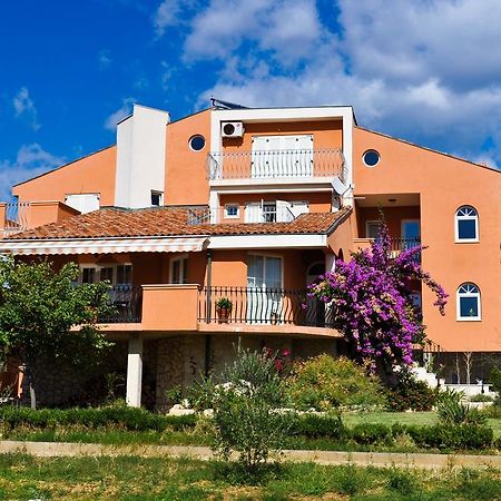 Apartments Poljski Put V ノヴァリャ エクステリア 写真